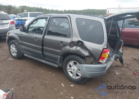 2003 Ford Escape Xlt from USA, damaged, VIN 1FMYU93113KB94431